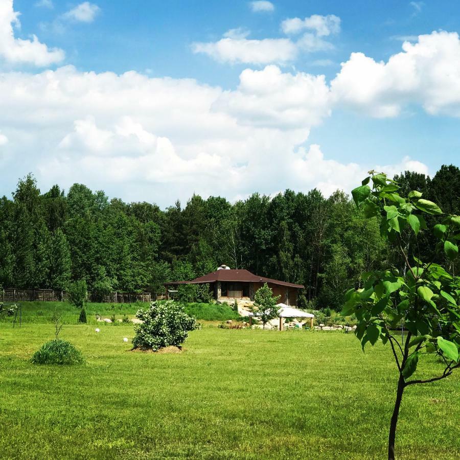 Диброва Dibrova  Exteriör bild